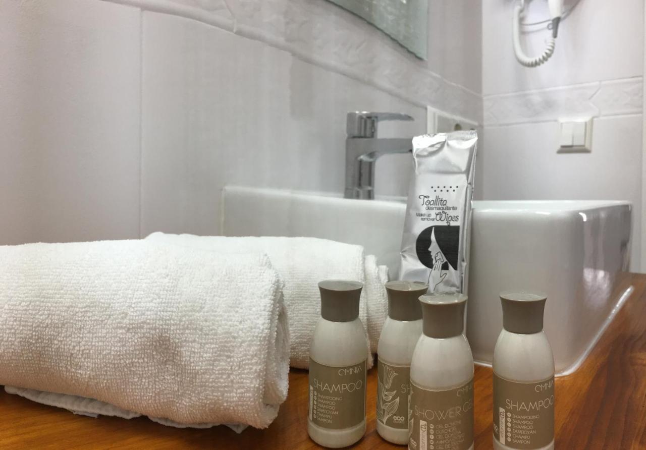 Apartamentos Baiti Ronda Esterno foto