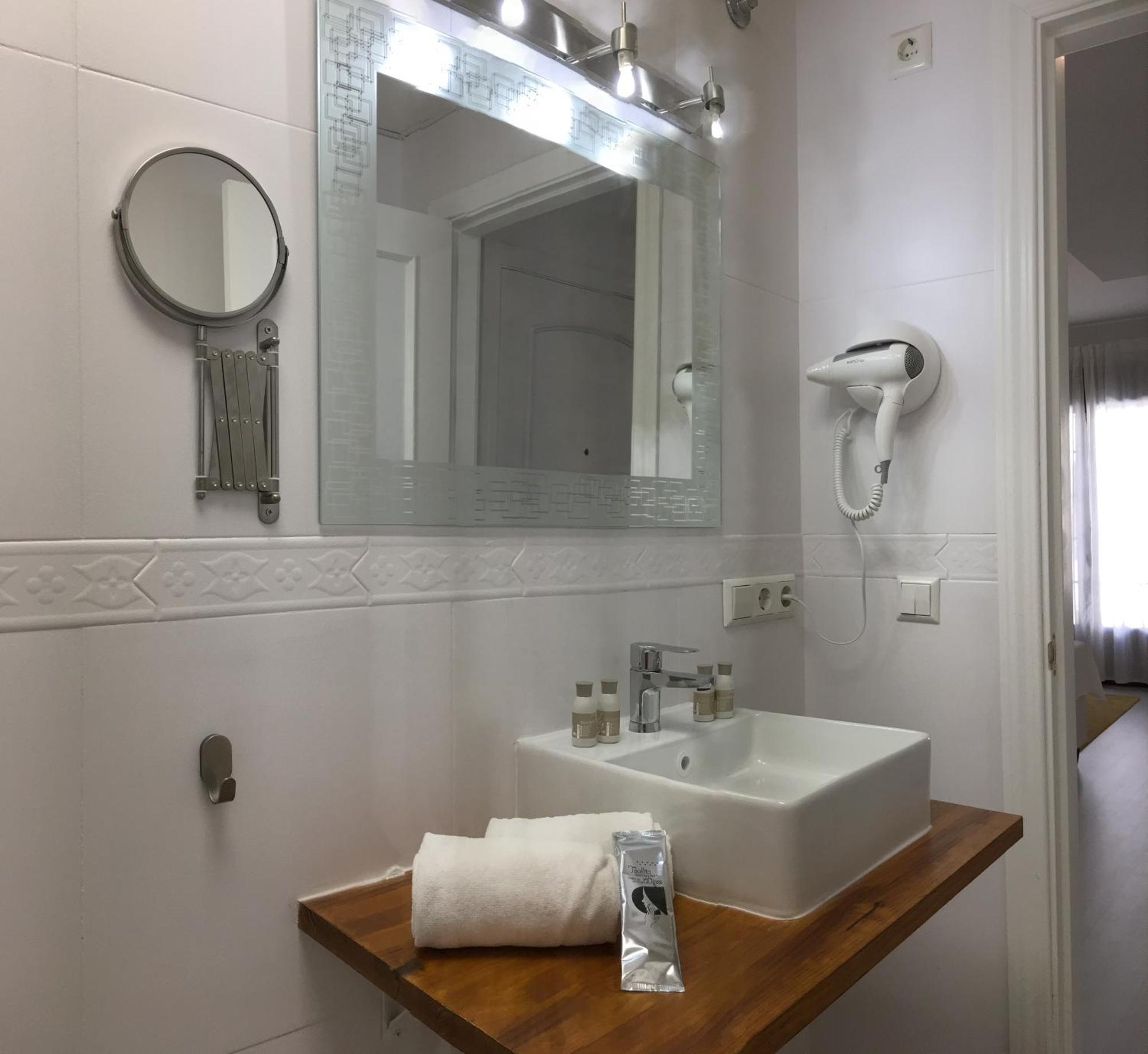 Apartamentos Baiti Ronda Esterno foto